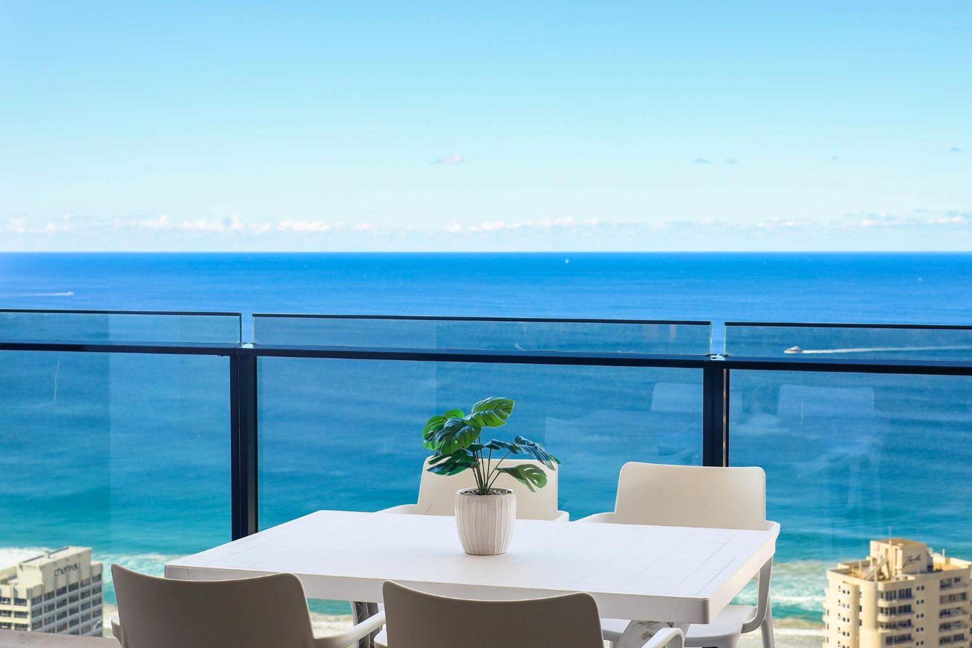 Circle On Cavill 2, 3, 4 & 5 Bedroom Skyhomes & Sub Penthouses By Gold Coast Holidays Buitenkant foto