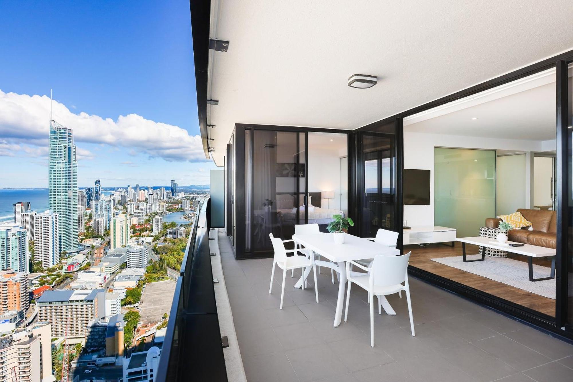 Circle On Cavill 2, 3, 4 & 5 Bedroom Skyhomes & Sub Penthouses By Gold Coast Holidays Buitenkant foto